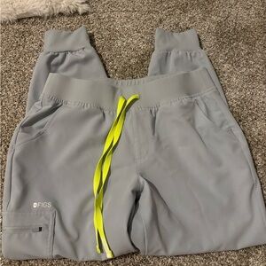 figs scrub joggers